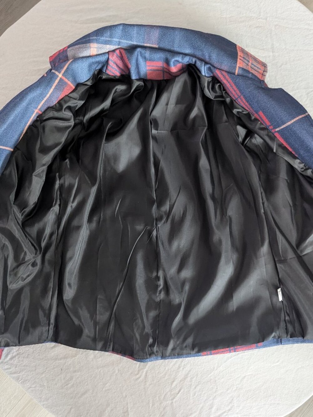 Plaid button up jacket - Picture 2 of 2